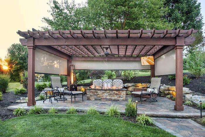 outdoor living area with retractable awning
