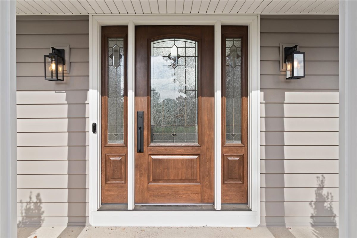 Home_Services_Doors